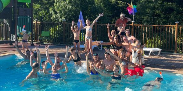 Camping avec piscine à Thueyts
